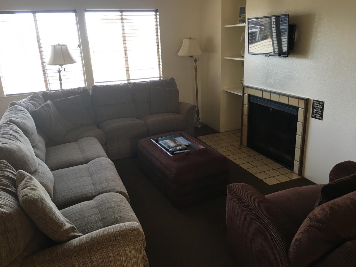 Pine Acres Lodge Pacific Grove Exterior foto
