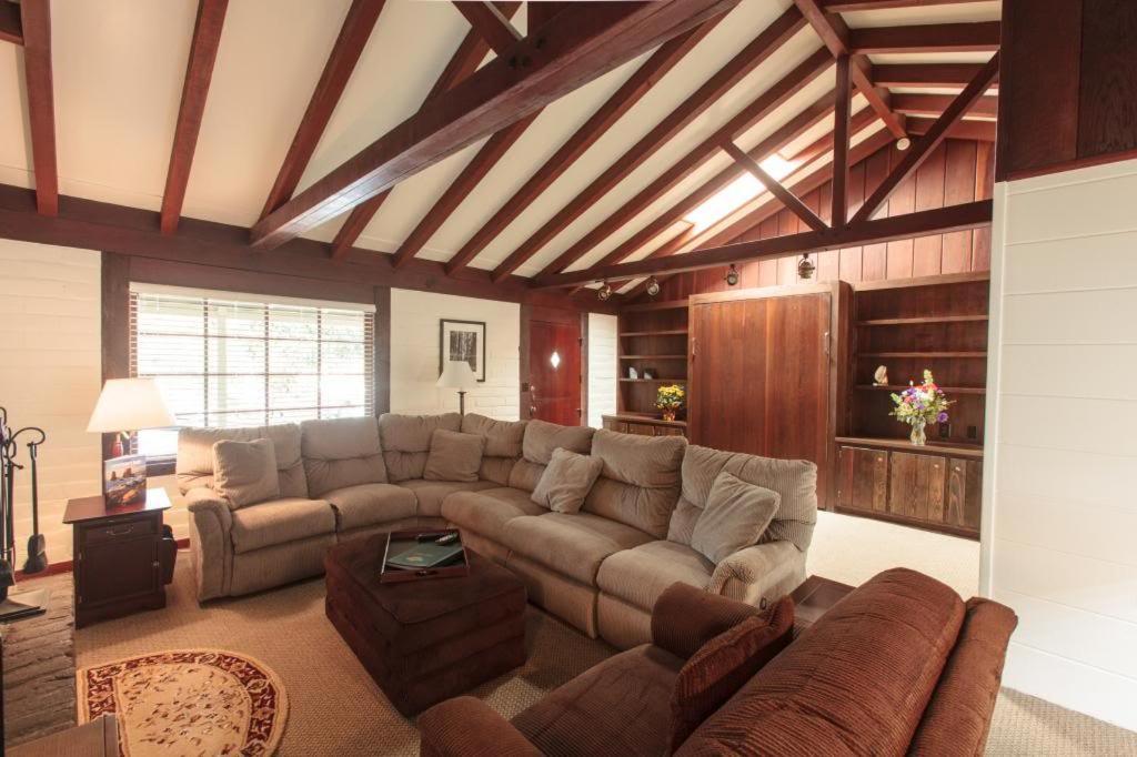 Pine Acres Lodge Pacific Grove Exterior foto